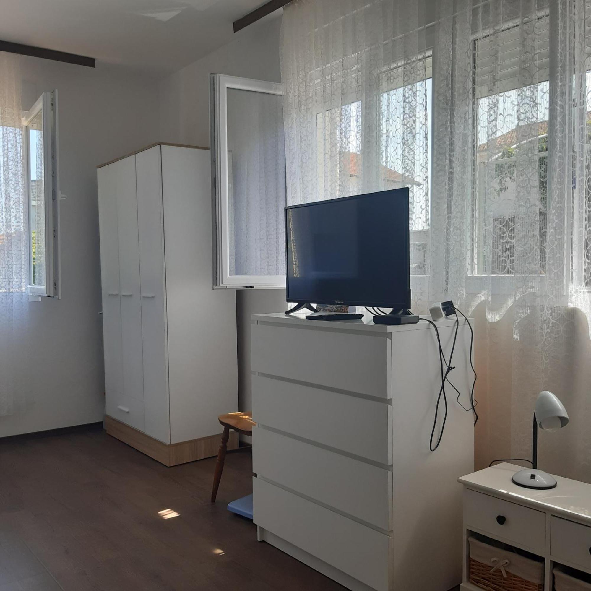 Sunny Lägenhet Sukošan Exteriör bild